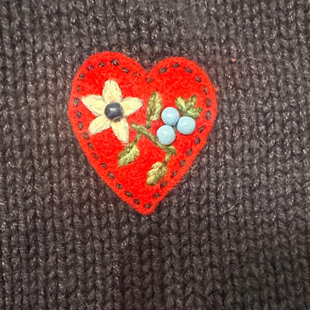 Hartstrings Farm Animal Sweater - Picture 6 of 6